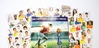 Frauen-WM Foto #2: Stickercollage und -album