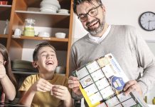 Wenn der Vater mit dem Sohn … Panini-Sticker in Action