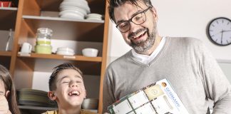 Wenn der Vater mit dem Sohn … Panini-Sticker in Action